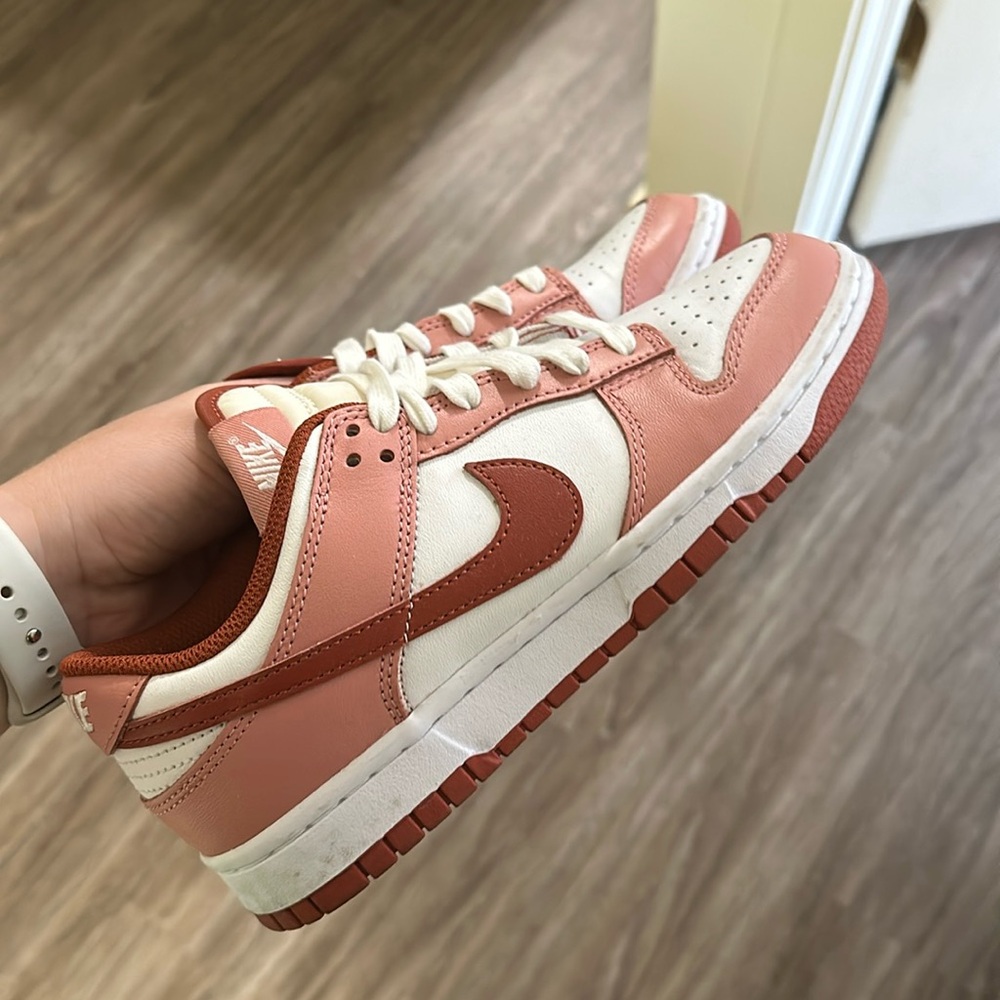 Nike Women's Sneakers in Pink and White